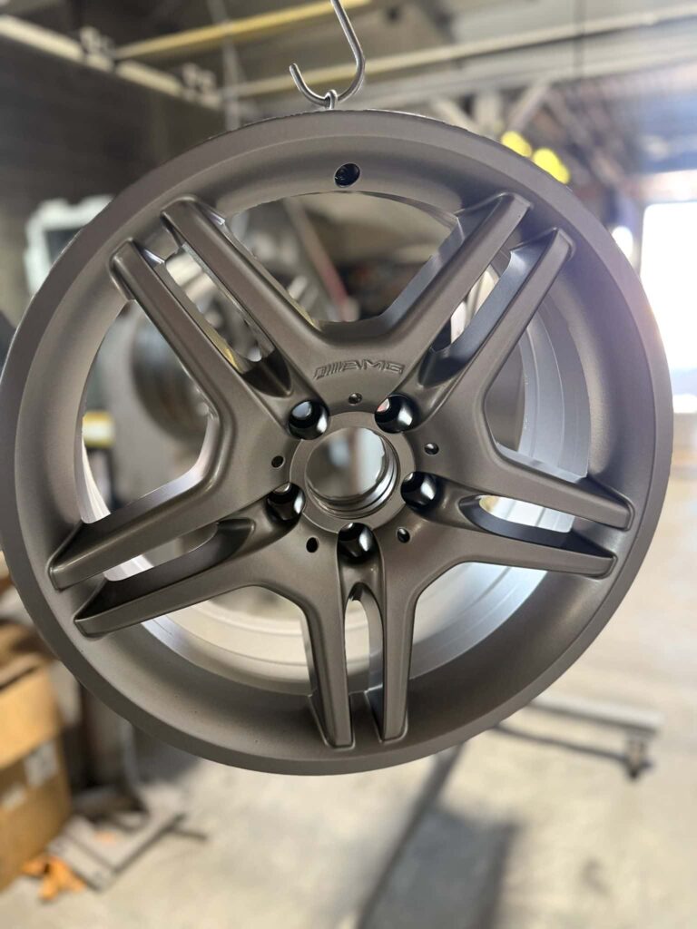 Signs Your Rim Needs Immediate Mobile Repair in the GTA

